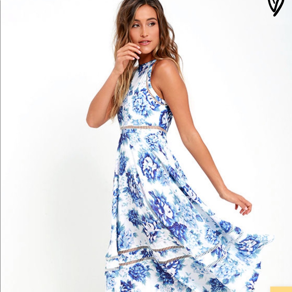 ELLIATT FLOURISH BLUE FLORAL PRINT MIDI DRESS